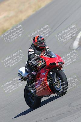 media/Nov-12-2023-Classic Track Days (Sun) [[11f17acb81]]/Group 3/session 2 turn 9/